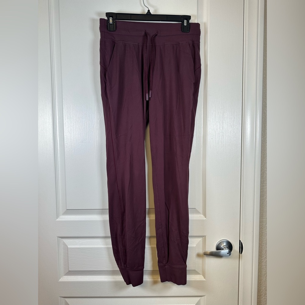 Lululemon Ready to Rulu High-Rise Joggers Athletic Cassis Red Size 6 EUC #2728 - Picture 2 of 9